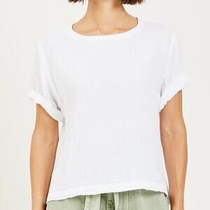 Xirena Savoy Top in White